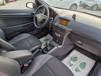 Opel Astra Station Wagon 1.9 16V CDTI 150CV Station Wagon Cosmo (15)