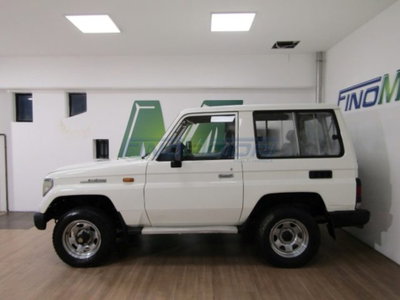 Toyota Land Cruiser 2.turbodiesel SW LJ70 LX (5)