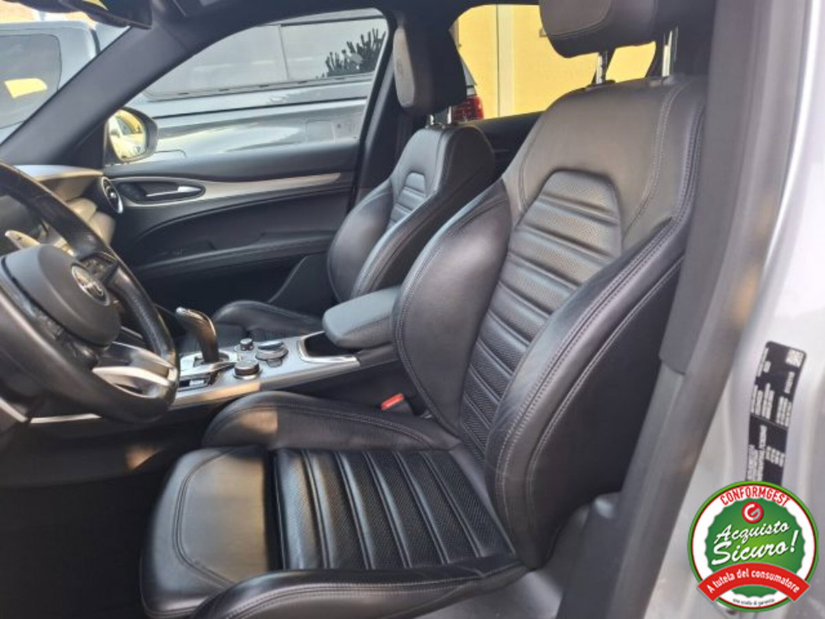Alfa Romeo Stelvio Stelvio 2.2 Turbodiesel 210 CV AT8 Q4 Veloce (8)