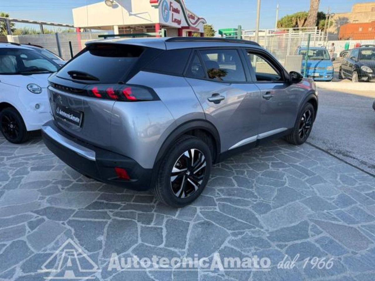 Peugeot 2008 PureTech 100 S&S Allure Pack (11)
