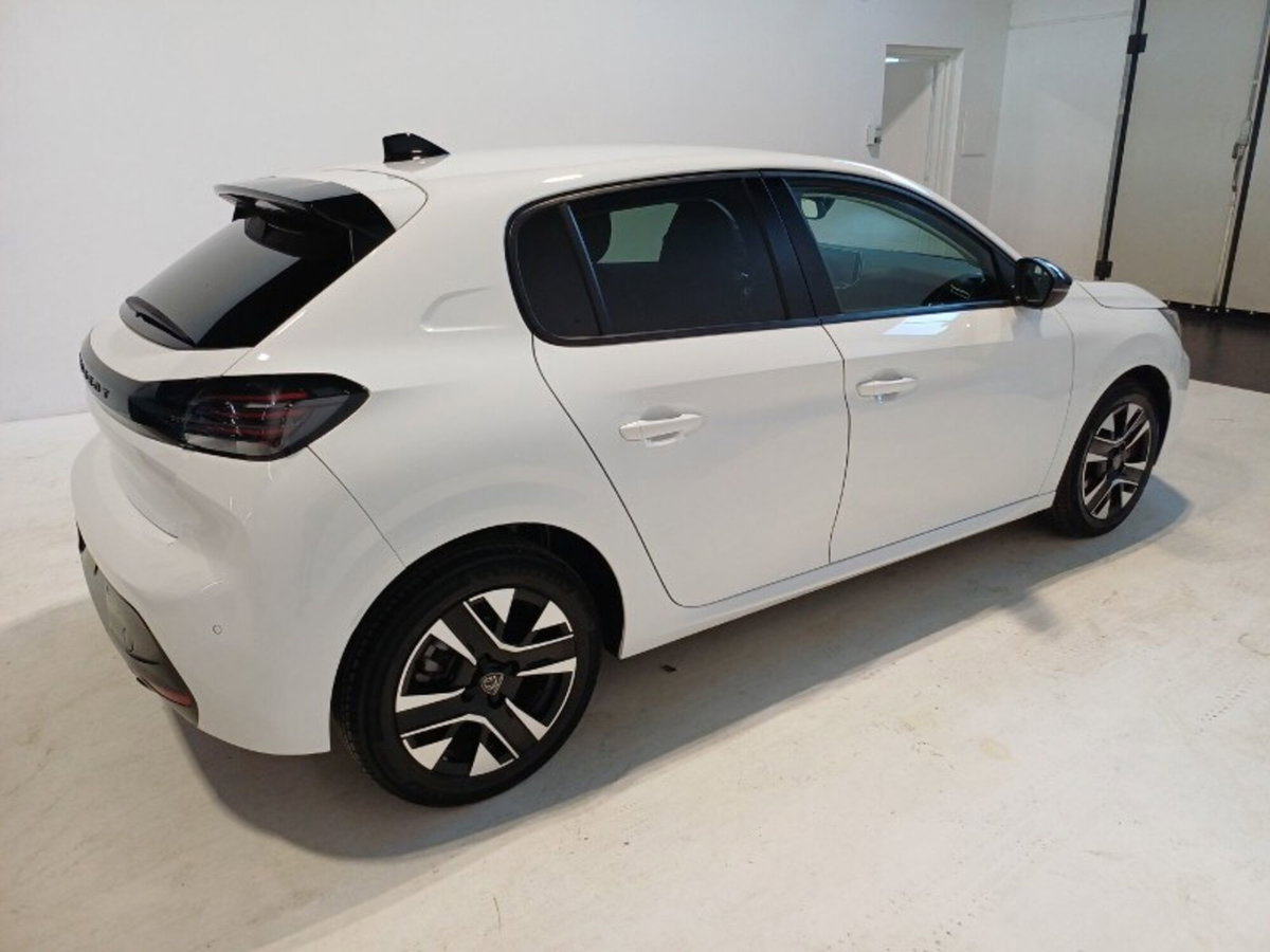 Peugeot 208 PureTech 100 Stop&Start 5 porte Allure (6)
