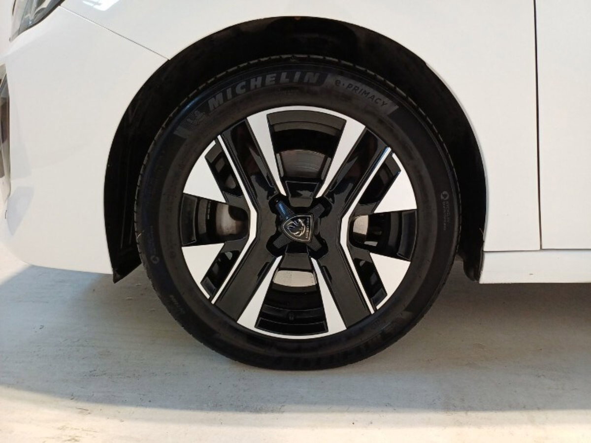 Peugeot 208 PureTech 100 Stop&Start 5 porte Allure (7)