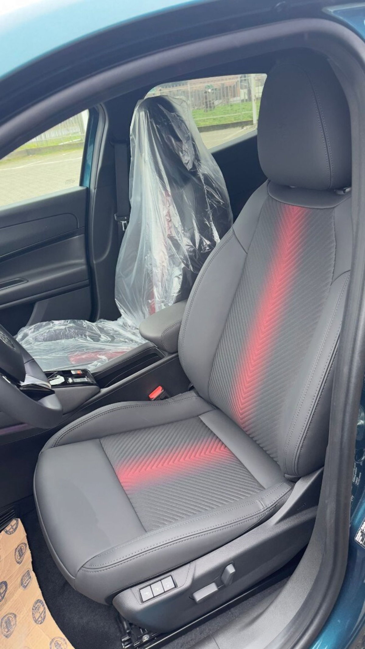 Alfa Romeo Junior 1.2 ibrida Ti 145cv edct6 (12)