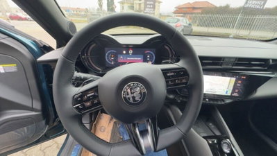 Alfa Romeo Junior 1.2 ibrida Ti 145cv edct6 (15)
