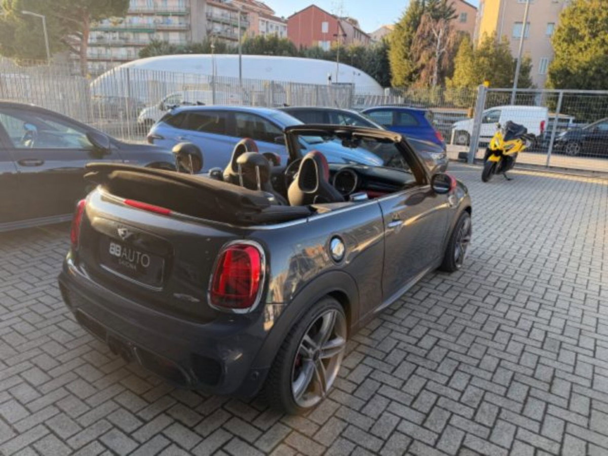 MINI Mini Cabrio 2.0 John Cooper Works Pro Cabrio (11)