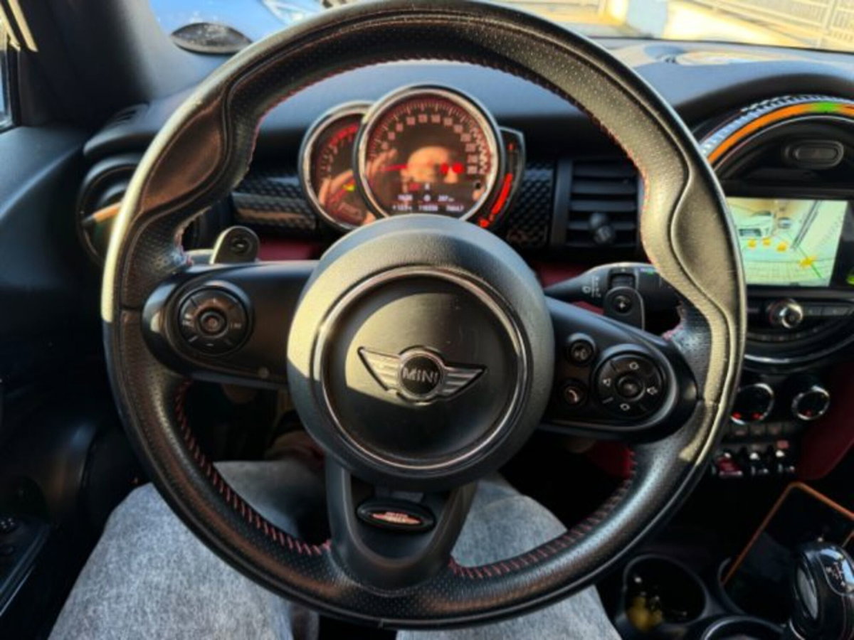 MINI Mini Cabrio 2.0 John Cooper Works Pro Cabrio (13)