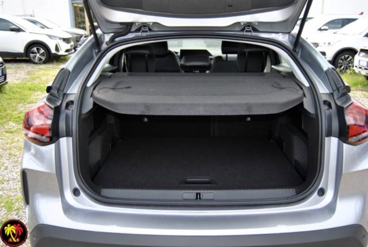 Citroen C4 PureTech 130 S&S EAT8 Feel Pack (18)
