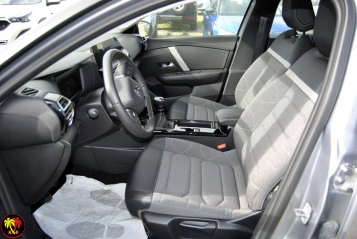 Citroen C4 PureTech 130 S&S EAT8 Feel Pack (6)