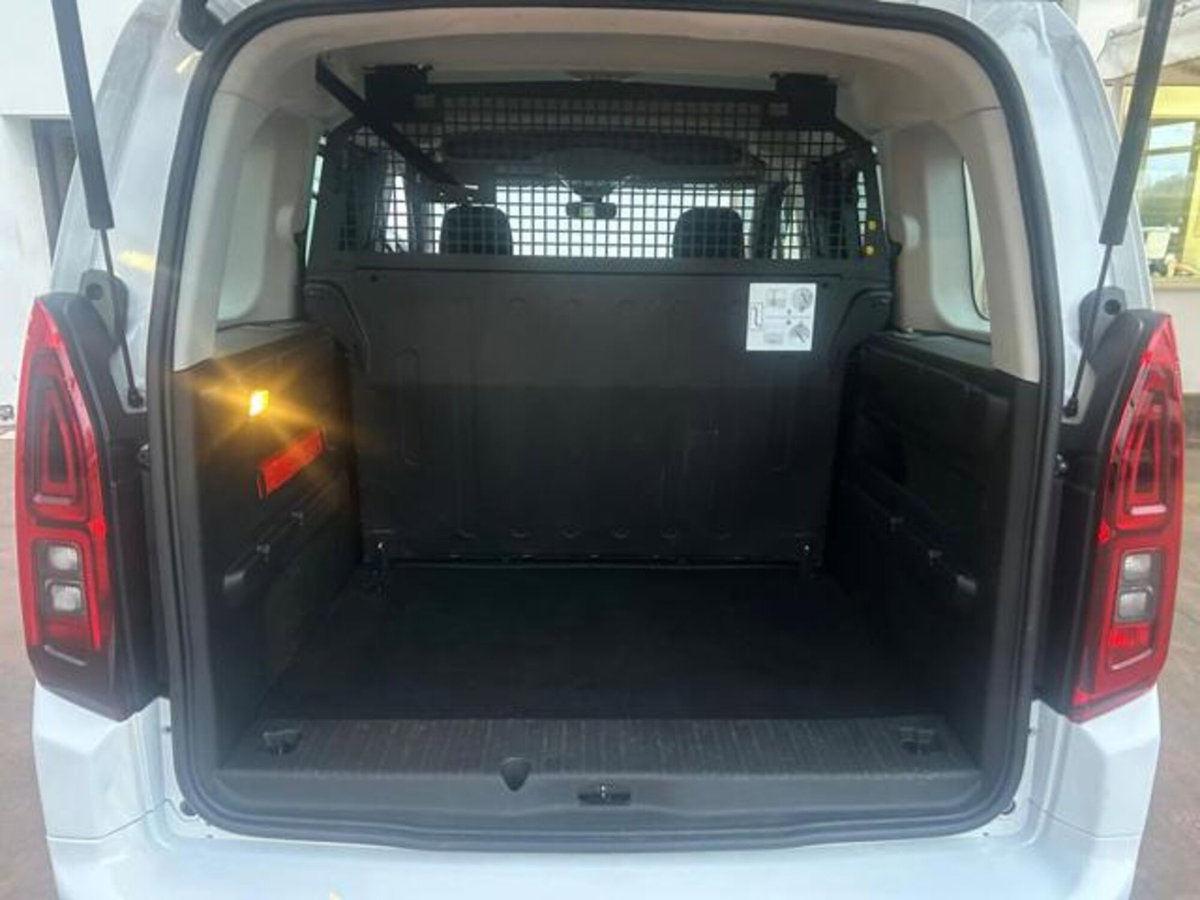 Opel Combo Life 1.5D 100 CV S&S Edition Plus N1 (10)