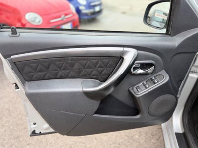 Dacia Duster 1.5 dCi 110CV 4x4 Lauréate (11)