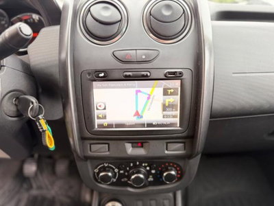 Dacia Duster 1.5 dCi 110CV 4x4 Lauréate (16)