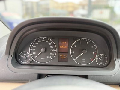 Mercedes-Benz Classe A 160 BlueEFFICIENCY Avantgarde (13)