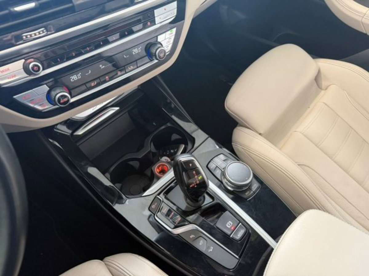 BMW X3 xDrive20d xLine (19)