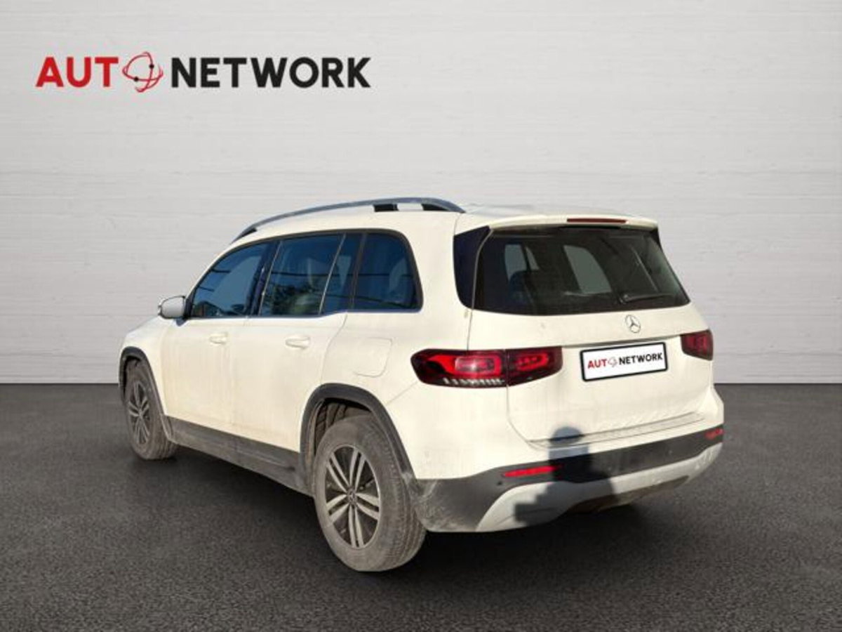 Mercedes-Benz GLB 200 Automatic Business (4)