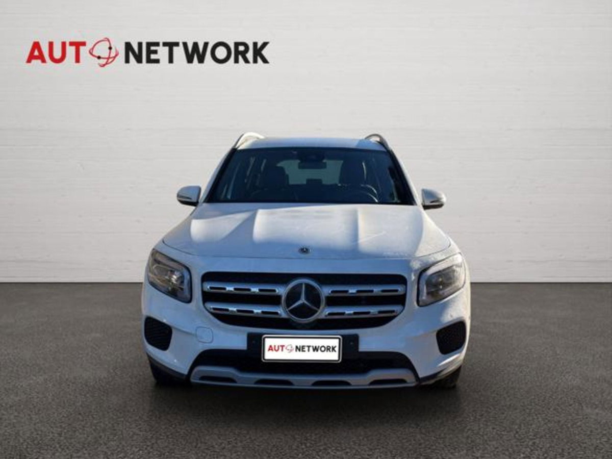 Mercedes-Benz GLB 200 Automatic Business (5)