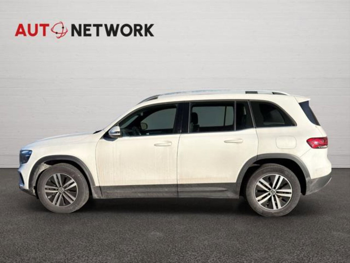 Mercedes-Benz GLB 200 Automatic Business (8)