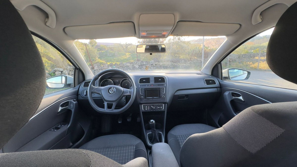 Volkswagen Polo 1.4 TDI 90 CV 5p. Comfortline BlueMotion Technology (13)