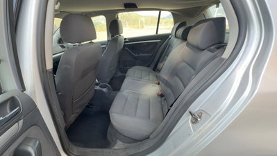 Volkswagen Golf 1.9 TDI 3p. Blue-T (11)
