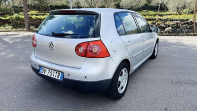 Volkswagen Golf 1.9 TDI 3p. Blue-T (3)