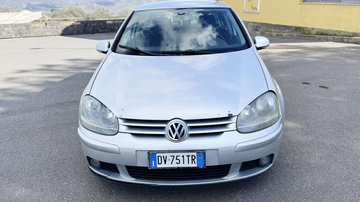 Volkswagen Golf 1.9 TDI 3p. Blue-T (8)