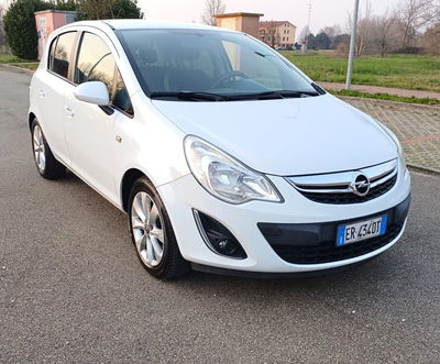 Opel Corsa 1.2 85CV 5 porte GPL-TECH Edition usata