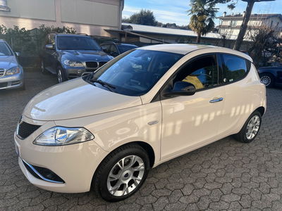 Lancia Ypsilon 1.2 69 CV 5 porte GPL Ecochic Gold usata