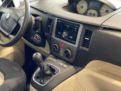 Lancia Musa 1.9 Multijet Oro (11)