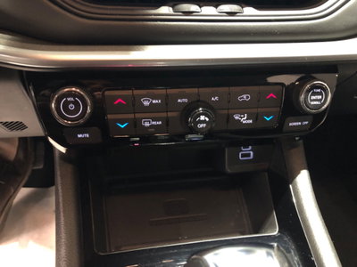 Jeep Compass 1.3 T4 190CV PHEV AT6 4xe Limited (8)