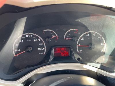 Ford Ka 1.3 TDCi 75CV Titanium (7)