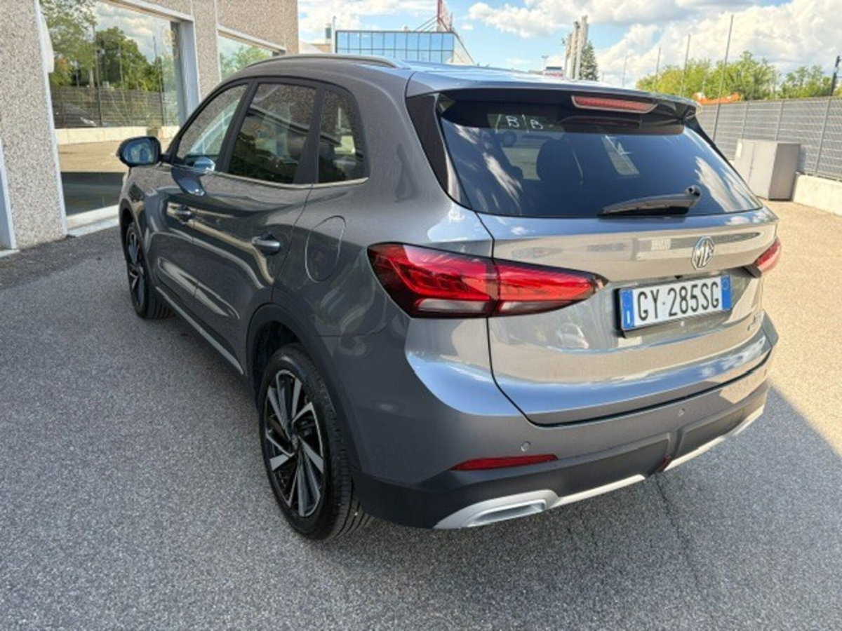 Mg ZS ZS 1.5 Luxury (13)