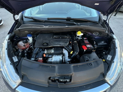 Peugeot 208 75 5 porte Allure (10)
