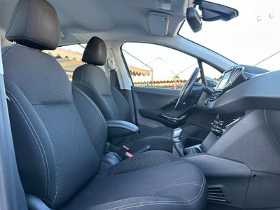Peugeot 208 75 5 porte Allure (14)