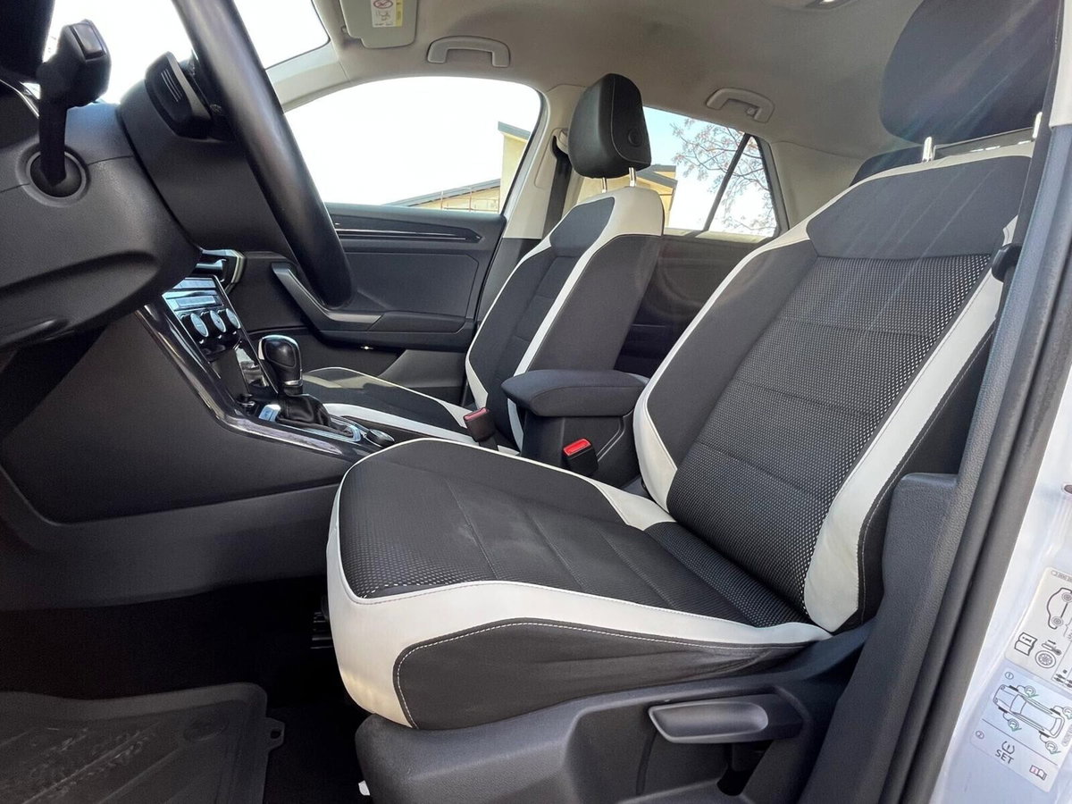 Volkswagen T-Roc 2.0 TDI SCR 150 CV DSG 4MOTION Style BlueMot. Tech. (12)