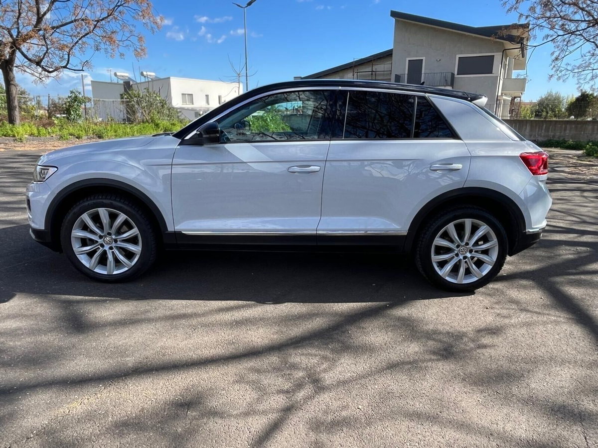 Volkswagen T-Roc 2.0 TDI SCR 150 CV DSG 4MOTION Style BlueMot. Tech. (8)