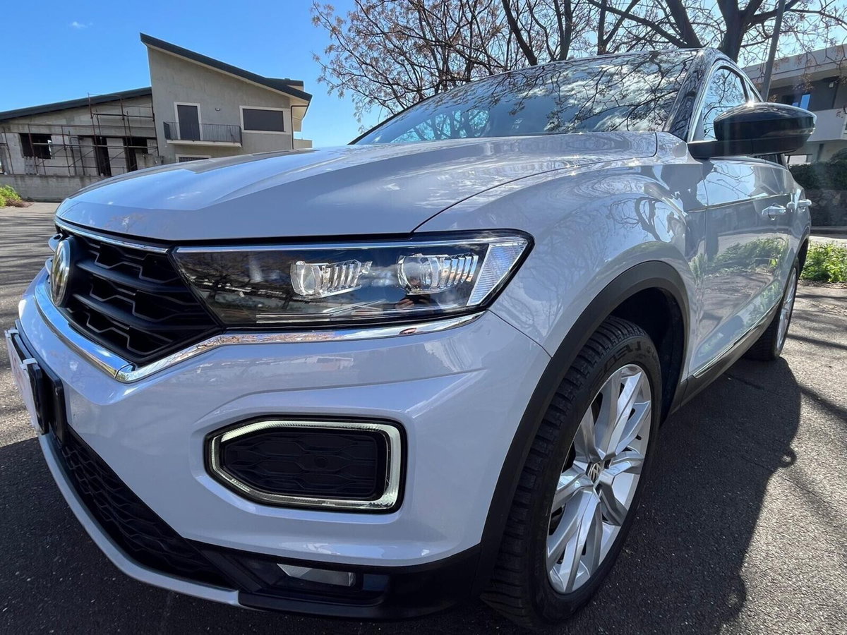 Volkswagen T-Roc 2.0 TDI SCR 150 CV DSG 4MOTION Style BlueMot. Tech. (9)