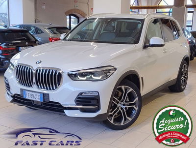 BMW X5 xDrive30d xLine usata