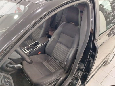 Volvo V50 D3 Geartronic R-design (12)