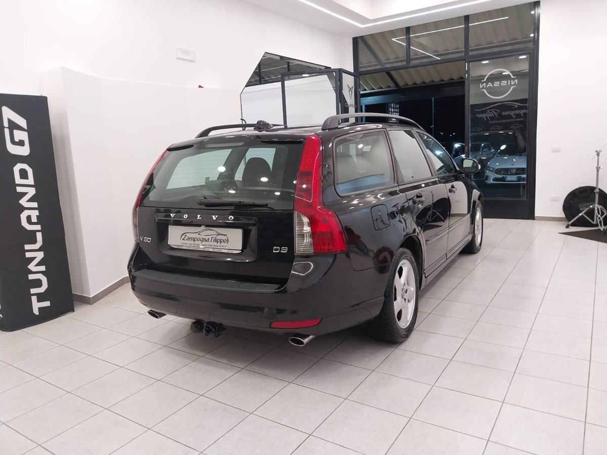 Volvo V50 D3 Geartronic R-design (5)