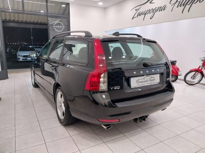 Volvo V50 D3 Geartronic R-design (6)
