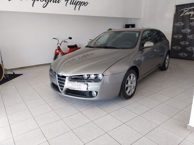 Alfa Romeo 159 SportWagon 1.9 JTDm 16V Sportwagon Distinctive usata