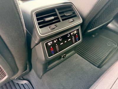 Audi A6 Avant 40 2.0 TDI S tronic Business Design (10)