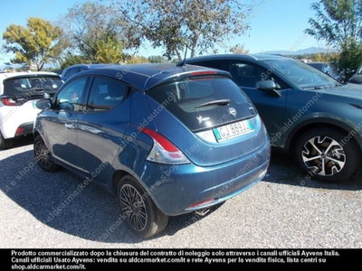 Lancia Ypsilon 1.0 FireFly 5 porte S&S Hybrid Ecochic Gold (3)