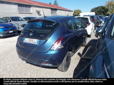 Lancia Ypsilon 1.0 FireFly 5 porte S&S Hybrid Ecochic Gold (4)