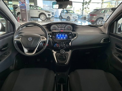 Lancia Ypsilon 1.0 FireFly 5 porte S&S Hybrid Ecochic Gold (5)