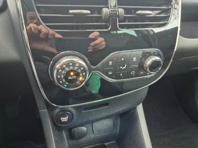 Renault Clio 1.5 dCi 8V 90CV Start&Stop 5 porte Energy (12)