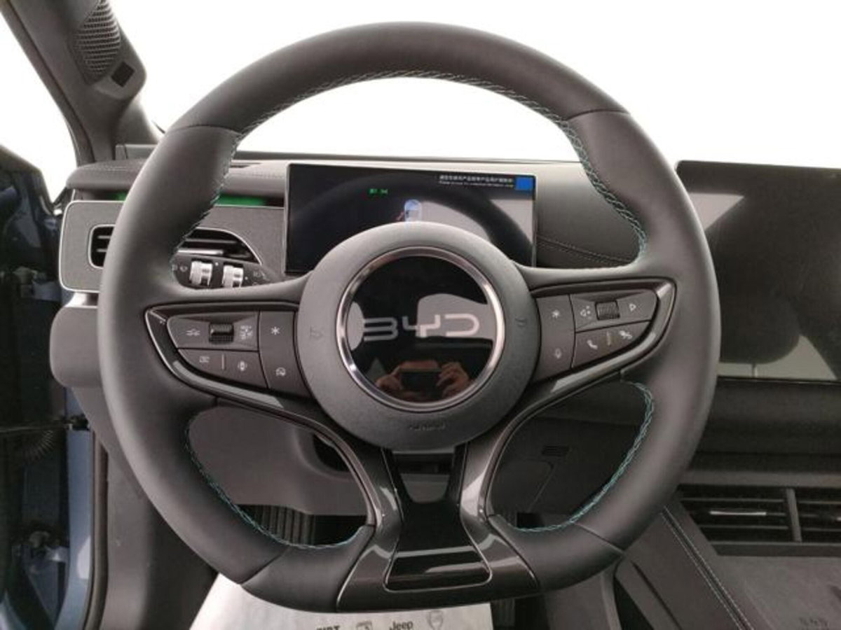 Byd Seal 6 DM-i Station Wagon 1.5 phev Comfort Lite (4)