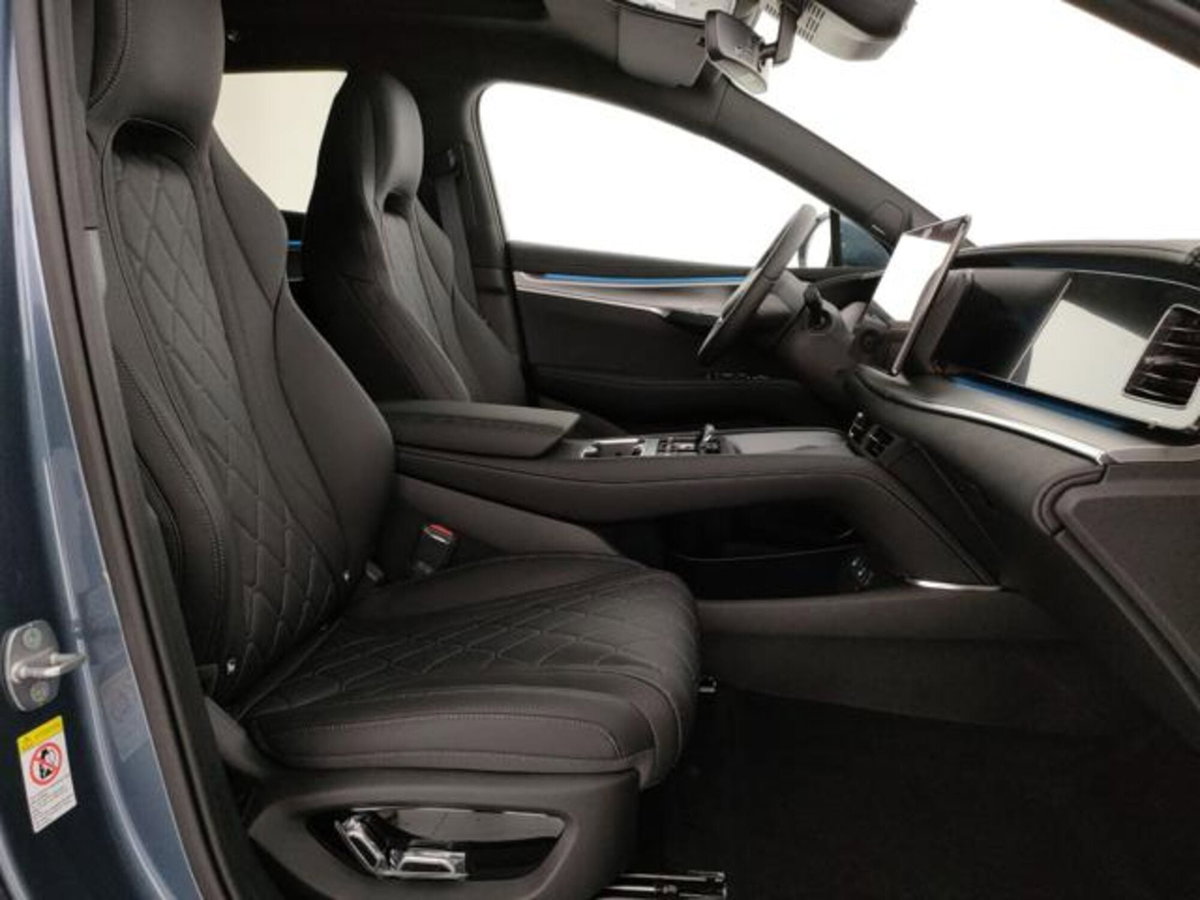 Byd Sealion 7 91,3 kWh Excellence awd (17)