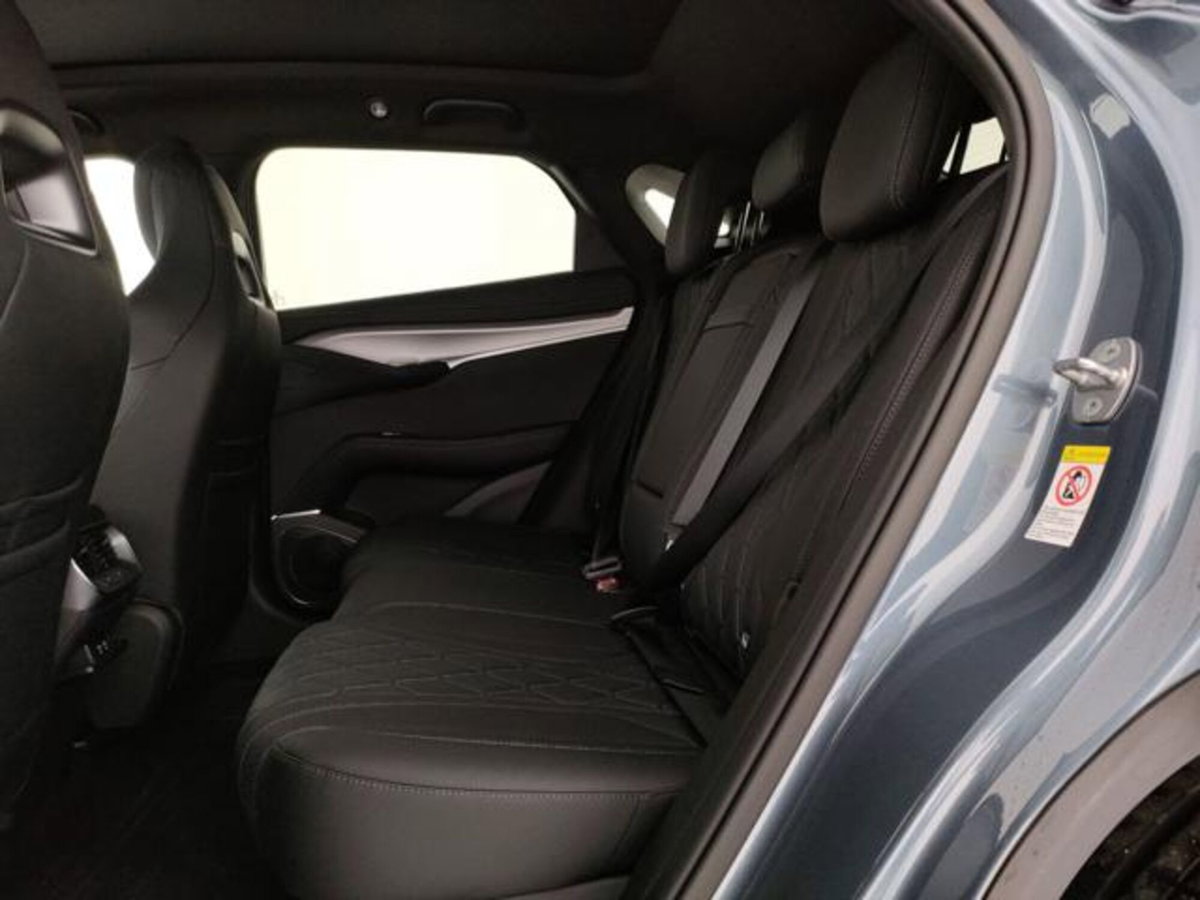 Byd Sealion 7 91,3 kWh Excellence awd (18)
