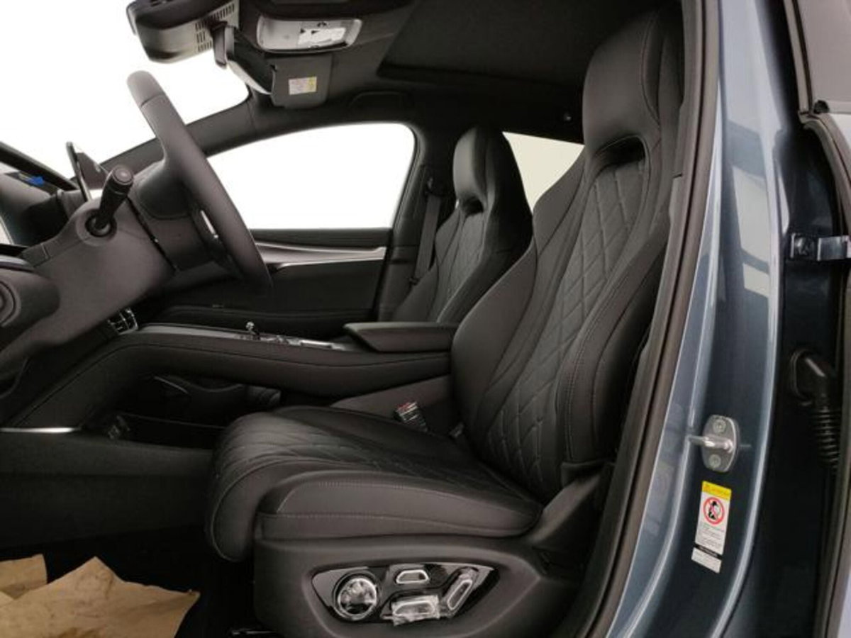 Byd Sealion 7 91,3 kWh Excellence awd (5)