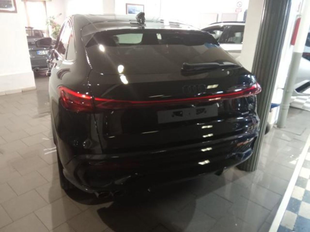 Audi Q5 Sportback 40 2.0 tdi mhev 12V S line Plus quattro s-tronic (3)